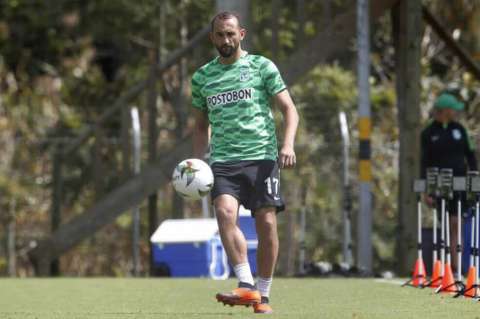 Hernán Barcos y su debut goleador con Atlético Nacional