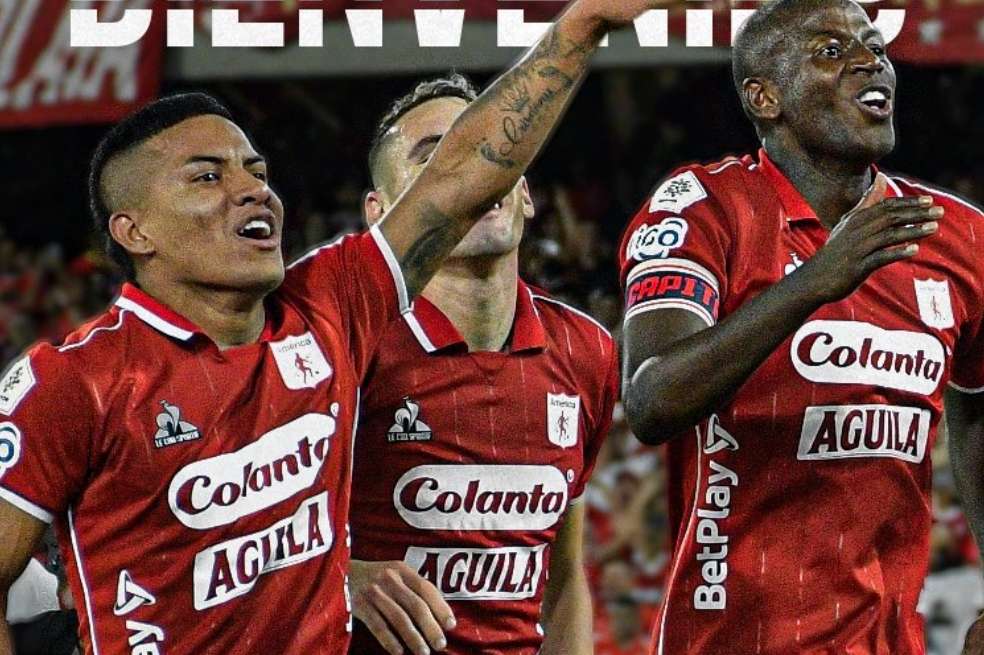 Cristian Barrios (Izq.) y Adrián Ramos (Der.) marcaron los goles de la victoria 2-0 de América sobre Medellín, en el estadio Pascual Guerrero de Cali.