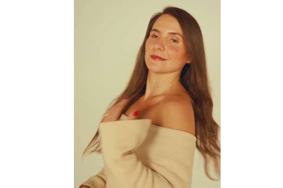 Así se ve ahora Marcela García con su cabello natural.