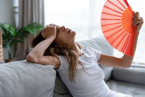 Los sofocos antes de los 40 es posible: así se ve (y se siente) la menopausia precoz