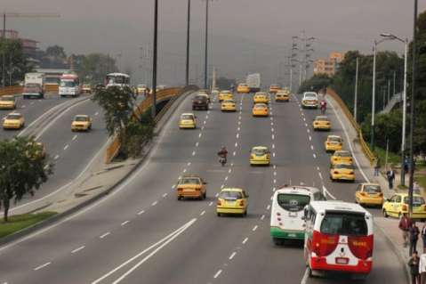 Insisten que tercer día sin carro del año en Bogotá está por fuera del mandato popular