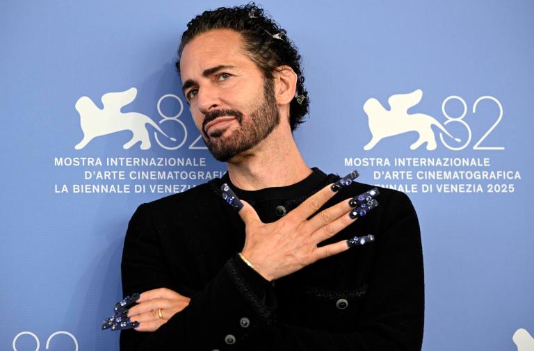 Marc Jacobs fue vendida por el grupo dueño de Louis Vuitton: ¿qué significa para la marca?