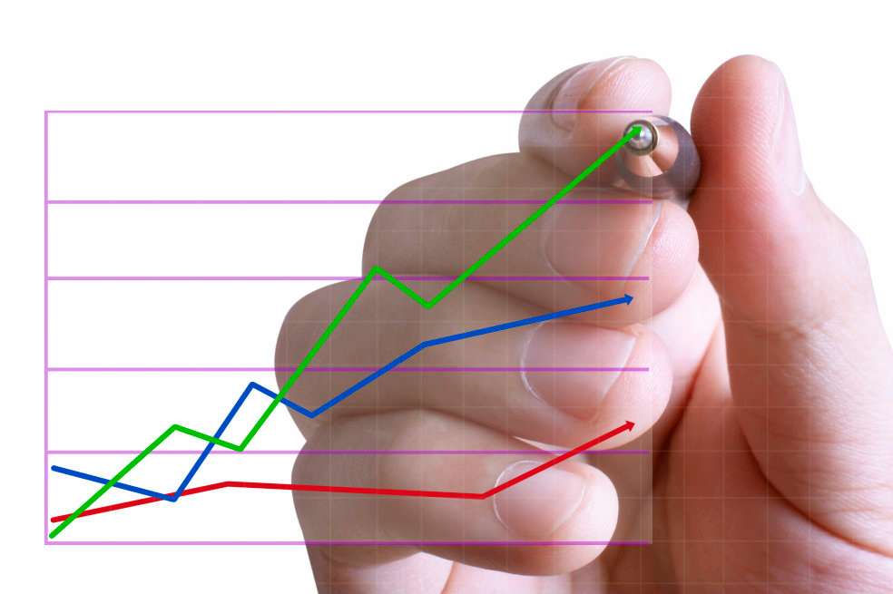 La competencia y el valor agregado definen el precio de su oferta en el mercado.
