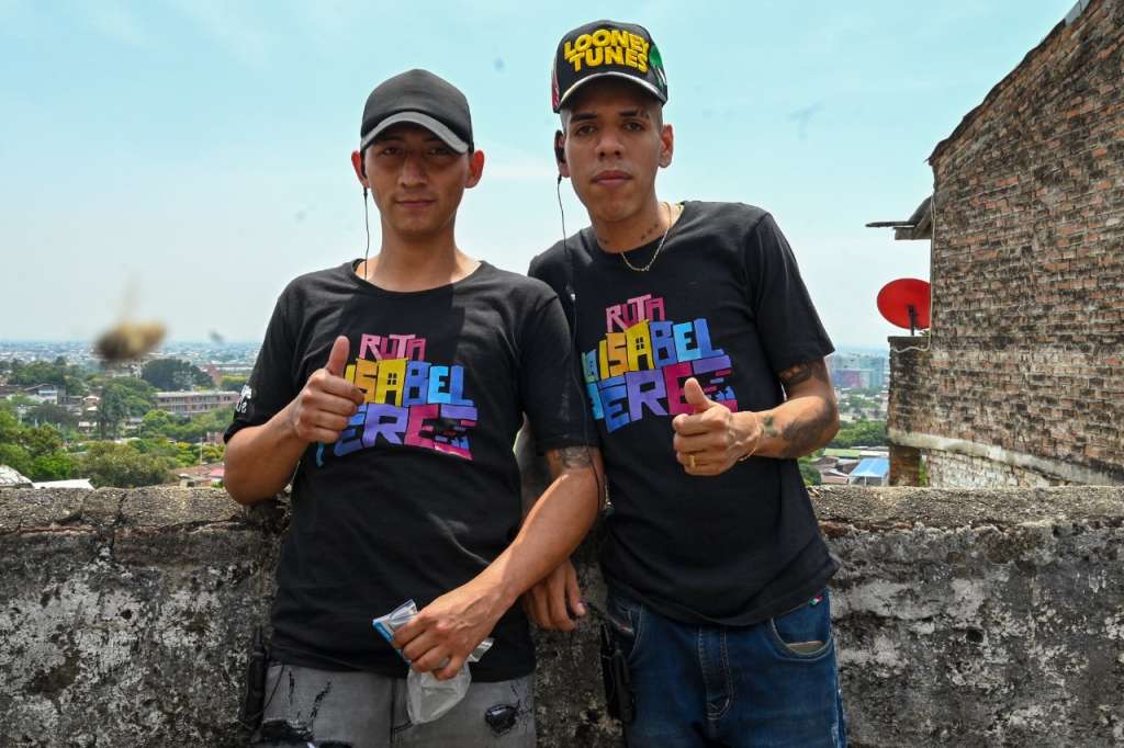 Pueden postularse a obtener el sello emprendimientos turísticos que contribuyen a la construcción de una cultura de paz a través del turismo. Es el caso de la Ruta Isabel Pérez en el barrio Siloé, de Cali, que presenta la memoria y reconciliación tras el conflicto urbano que vivió la ciudad.
