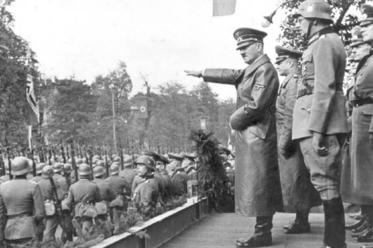 Un modelo matemático plantea cómo Hitler pudo haber vencido a Churchill