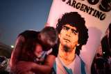 Confirman juicio oral para los ocho acusados por muerte de Maradona