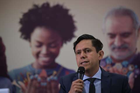 ¡La Paz en el Terreno cumple un año al aire!