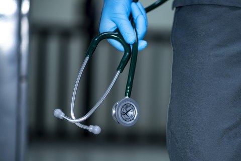 Aprueban cambios clave que aumentan los cupos de residencias médicas