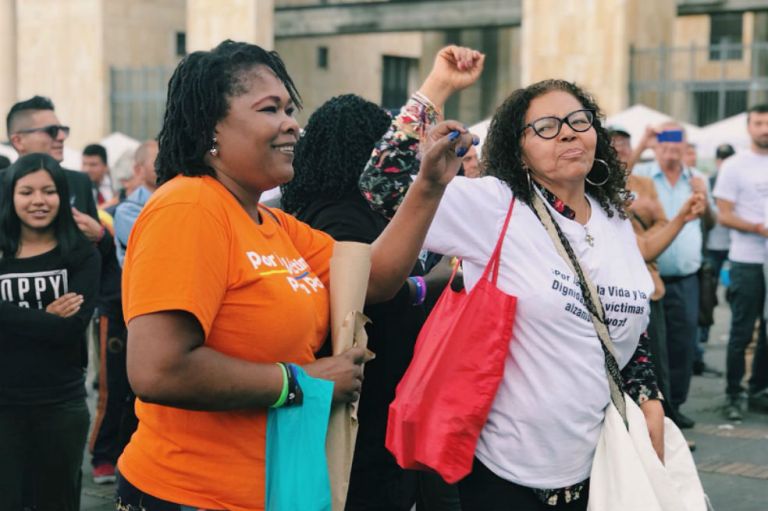 Voces en el Capitolio y la Plaza se unieron por las víctimas