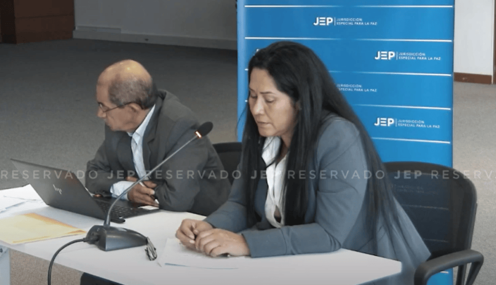 Marilú Ramírez Baquero, quien incluso tomó cursos militares, a través de un trabajo de inteligencia de las Farc.