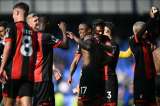 Gol y asistencia de Luis Sinisterra en la impresionante remontada del Bournemouth