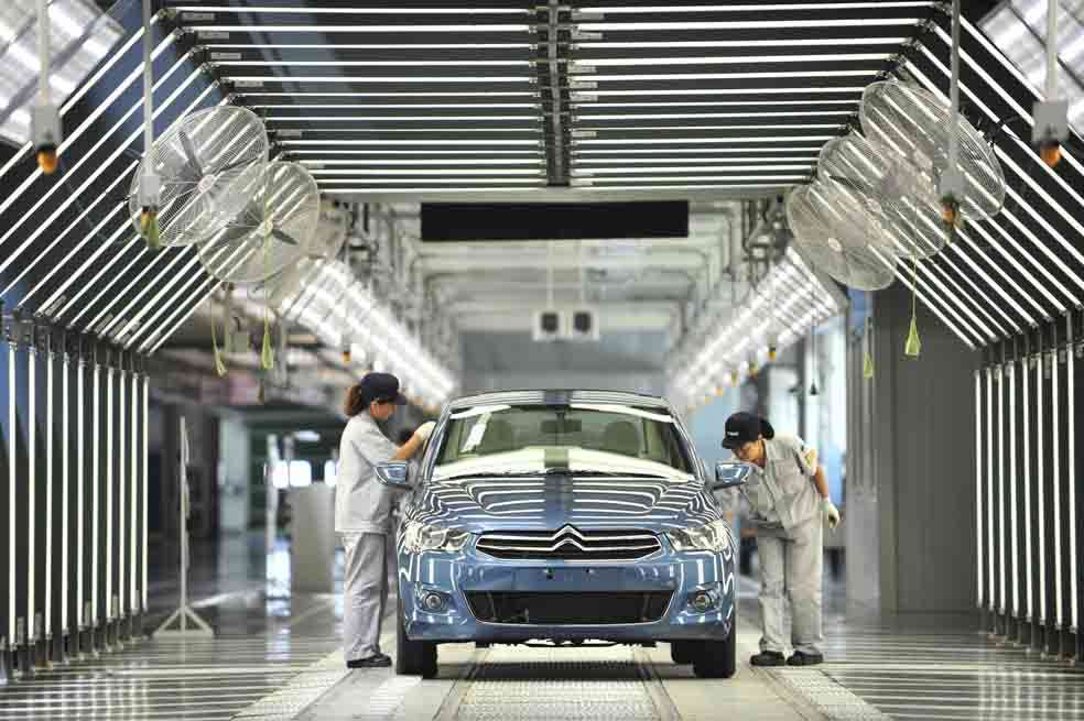 La economía de China enfrenta varios cambios fundamentales en los que está trabajando, entre ellos la sobrecapacidad de su aparato industrial. / AFP