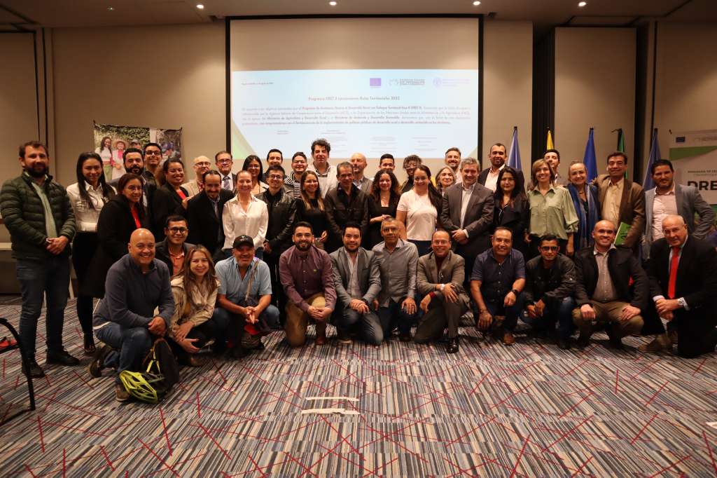 Evento de lanzamiento de las "Nuevas Rutas Territoriales para el desarrollo rural sostenible en Colombia", iniciativa del Programa DRET II.