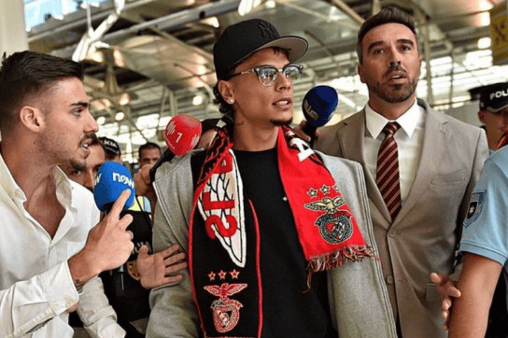 Richard Ríos fue recibido como una estrella en Portugal.