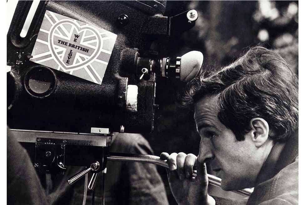 Truffaut, Francois (1966) [ Anglo Enterprise/Vineyard / The Kobal Collection ] 
