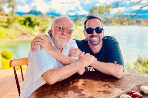 Falleció Michel Arnau, padre del cantante Lucas Arnau