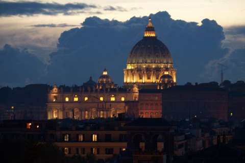 Misterios y desafíos de la Iglesia Católica