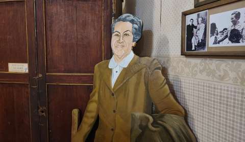 80 años de nuestra primera Nobel: Gabriela Mistral