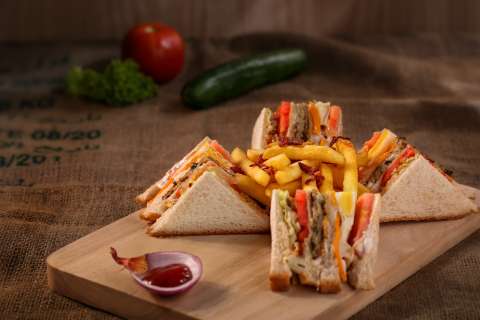 Receta: sándwich de pollo asado para tu desayuno