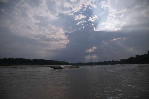 San José del Guaviare declara alerta roja por incremento de los niveles del río
