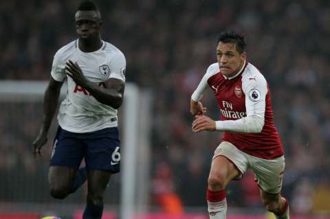 Davinson Sánchez perdió su primer partido con el Tottenham frente al Arsenal de Ospina