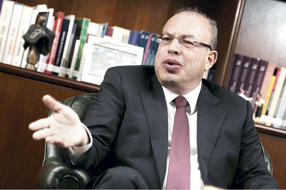 “El que tiene la información tiene el poder y el que tiene el poder puede abusar de él”, admite el registrador nacional, Carlos Ariel Sánchez. / Gabriel Aponte - El Espectador