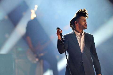 The Weeknd logra el #1 con su EP dedicado a la desilusión de Selena Gomez