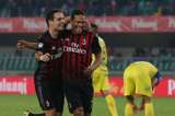 Carlos Bacca jugó los últimos minutos en el triunfo del Milan frente al Chievo