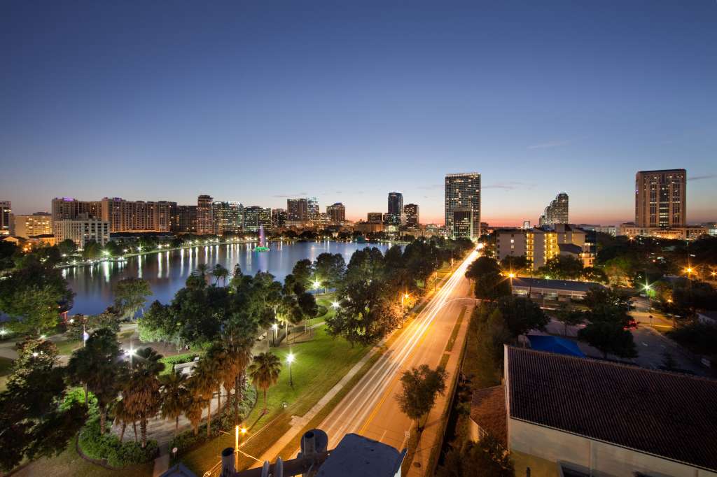 Una bella panorámica de la ciudad de Orlando.
