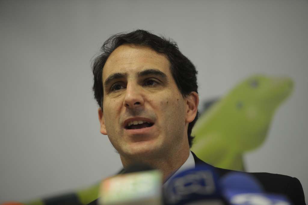 Ministro de Minas y Energía, en rueda de prensa por el escándalo de los sobrecostos de la Refinería de Cartagena "Reficar".