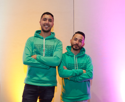 El emprendimiento pensado como fábrica de diseño gráfico y edición de video