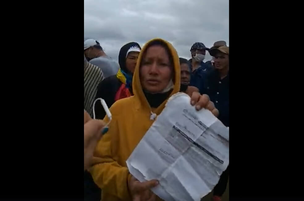 Esta mujer es víctima del conflicto armado y no sabe qué cómo solucionar su necesidad de vivienda para ella y sus hijos. / Archivo Particular
