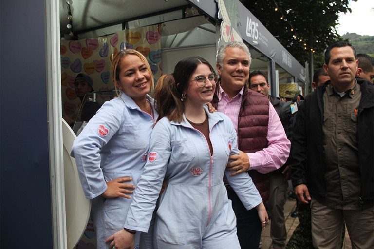 Cultivamos Creatividad Premio Mario Hernández 2022. Cerraron con la presencia del Señor Presidente Iván Duque Márquez.