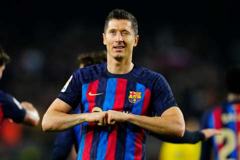 Robert Lewandowski: “Espero poder jugar con Messi la próxima temporada”