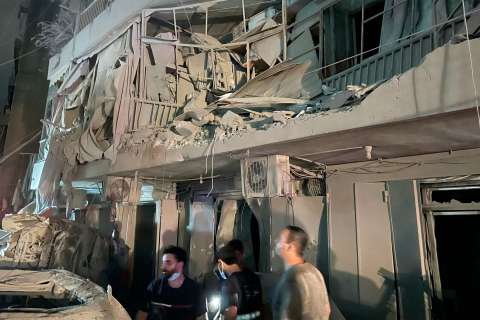 Israel pone la mira de nuevo en Beirut y deja por lo menos 22 muertos en ataque