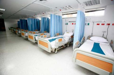 Hospitales Santa Clara, Fontibón, Bosa y La Victoria estrenan salas de cirugía y urgencias