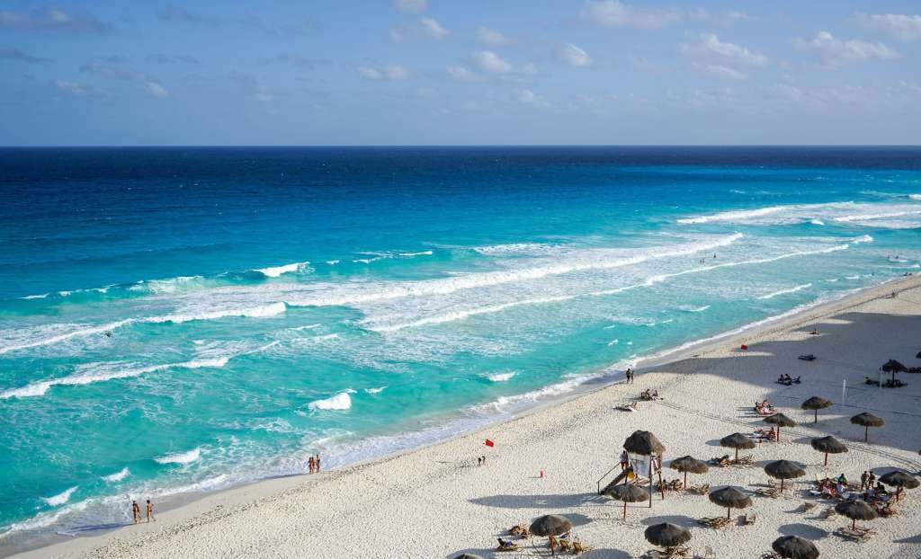 Cancún es uno de los destinos internacionales que más eligen los colombianos.