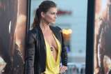 Tricia Helfer se roba el show de Vin Diesel