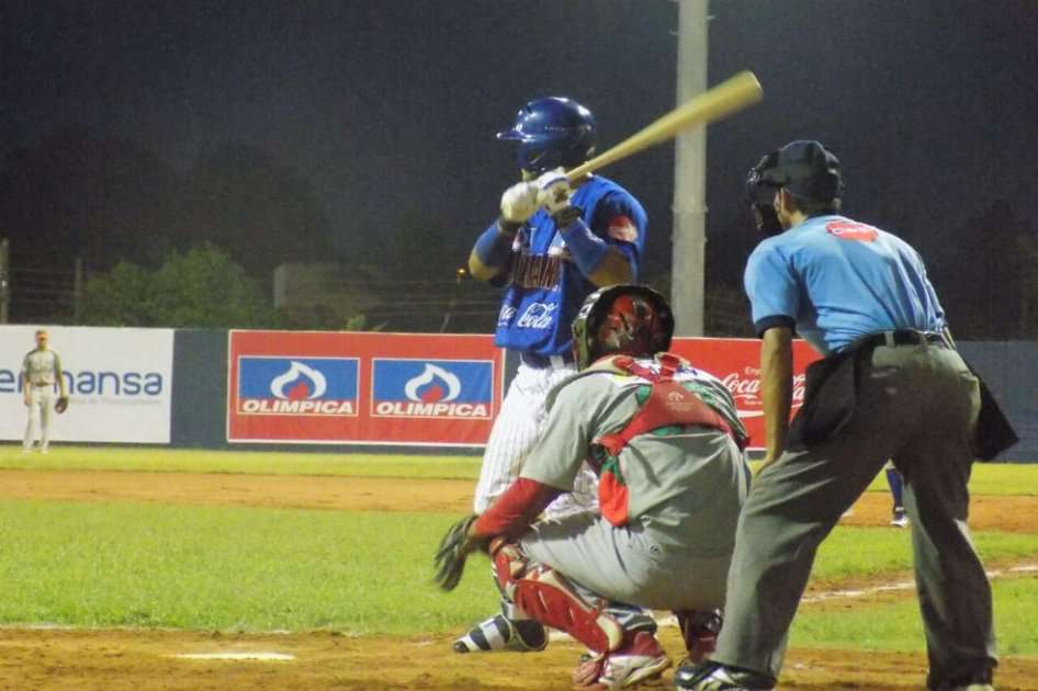 Los Caimanes de Barranquilla lograron su cuarto triunfo en la Liga. Foto: Claro