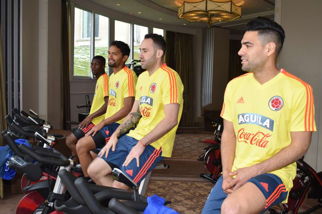 Los jugadores de la selección de Colombia hicieron trabajos de movilidad y recuperación. / FCF