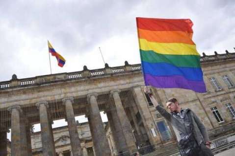 Igualdad es imparable y también llegará a Colombia: Mininterior a comunidad LGBTI