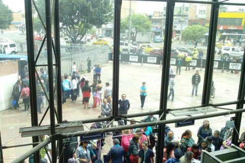A sanción de Peñalosa proyecto para agrupar los 22 hospitales públicos en cuatro redes