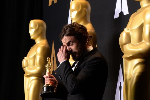 Casey Affleck se olvida de sus hijos en el discurso de los Óscar