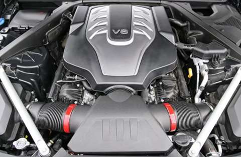 ¿Cuál es la diferencia entre un motor V6 y V8?