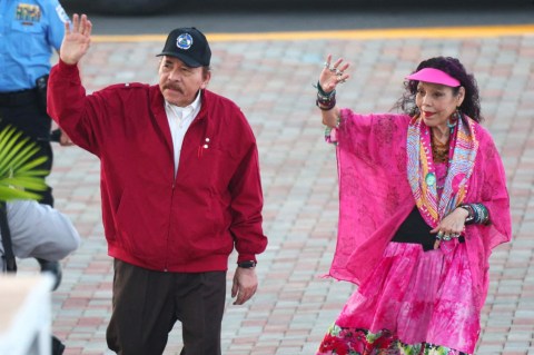 Ortega y Murillo quieren renovar el régimen, pero mantienen el control