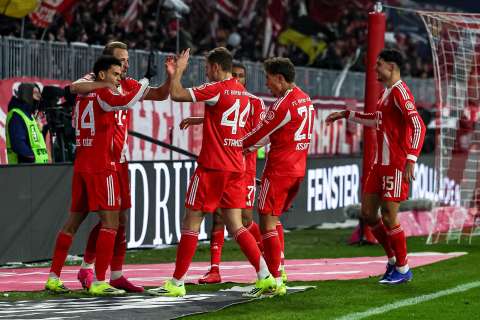 Luis Díaz desató la goleada de Bayern Múnich contra Wolfsburg: vea los goles del 8-1