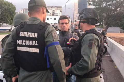 Maduro estaba listo para irse de Venezuela, según Mike Pompeo