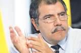 Murió el exministro Andrés Uriel Gallego