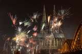 El mundo celebra llegada de 2013 a pesar de crisis y guerras