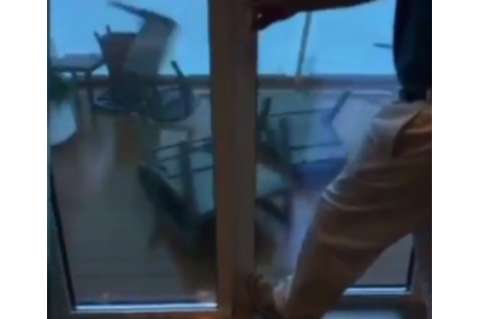 Turistas filman aterradora tormenta vivida a bordo de un crucero